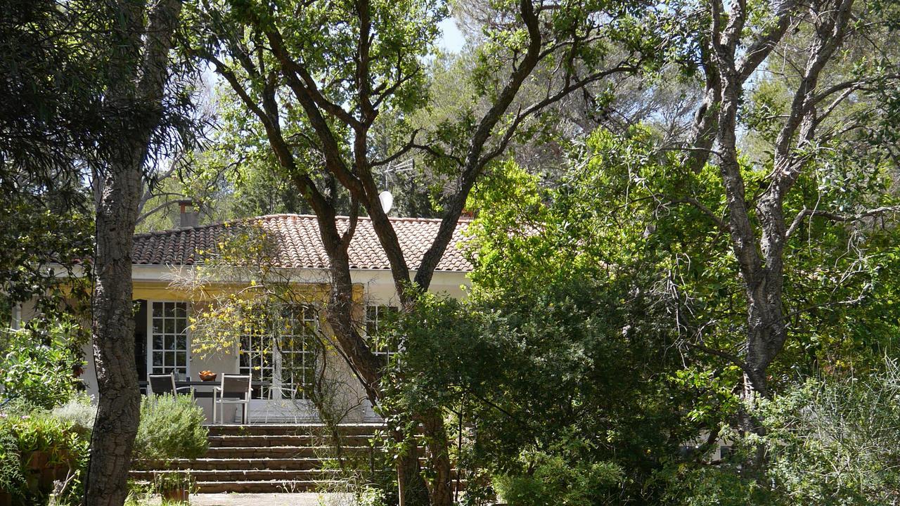 La Maison Blanche Saint Aygulf Exterior photo
